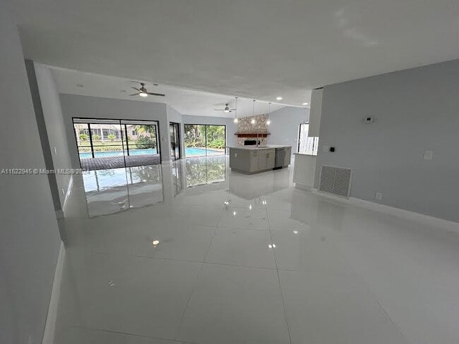 Photo - 9071 NW 13th St