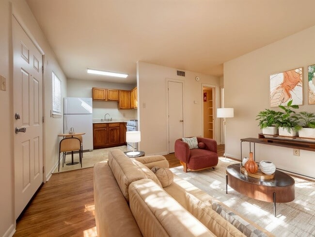 Photo - 3415 Town Country Ave Unit A10