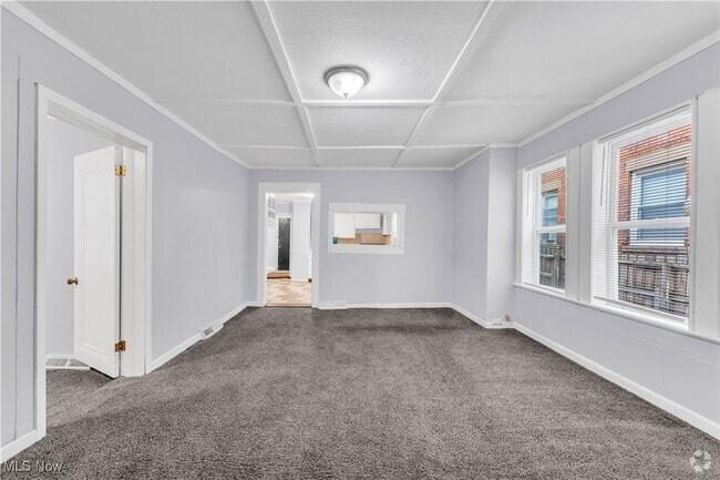 Building Photo - 7945 Lorain Ave Unit 1/DN Front Rental