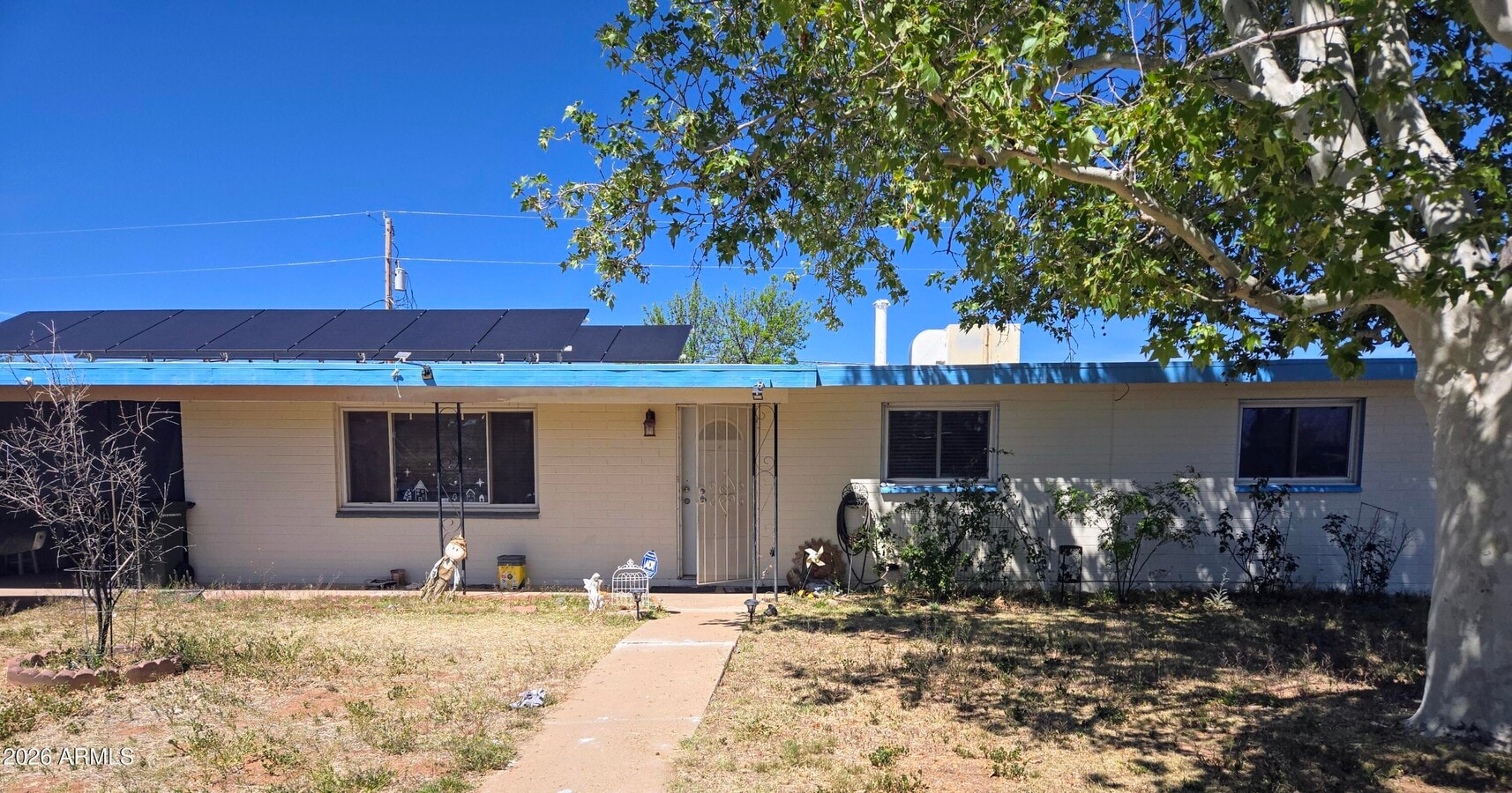 Photo - 157 School Dr