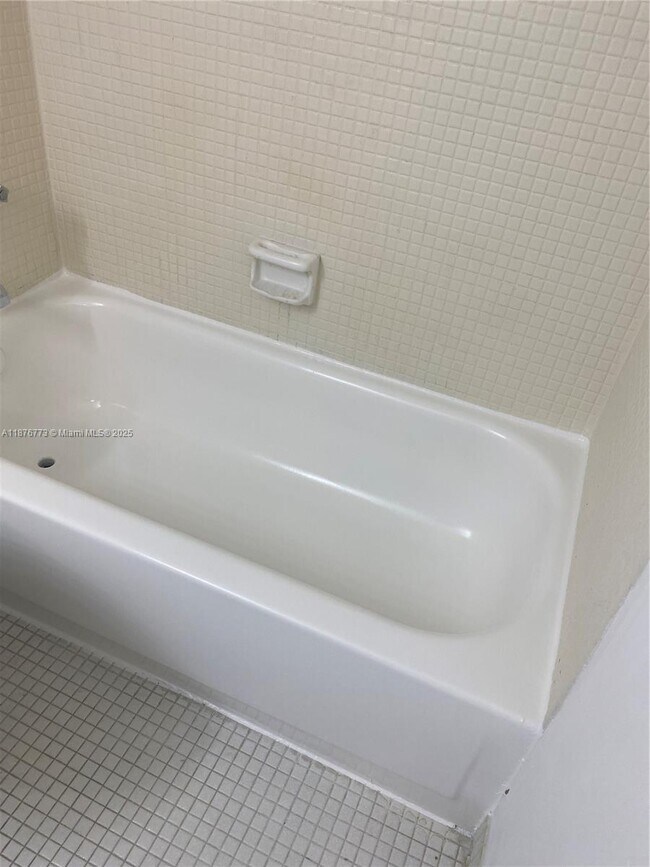 Photo - 486 NW 165th St Unit B-202