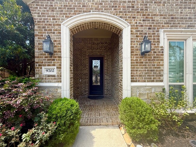 Photo - 9702 Caldwell Way