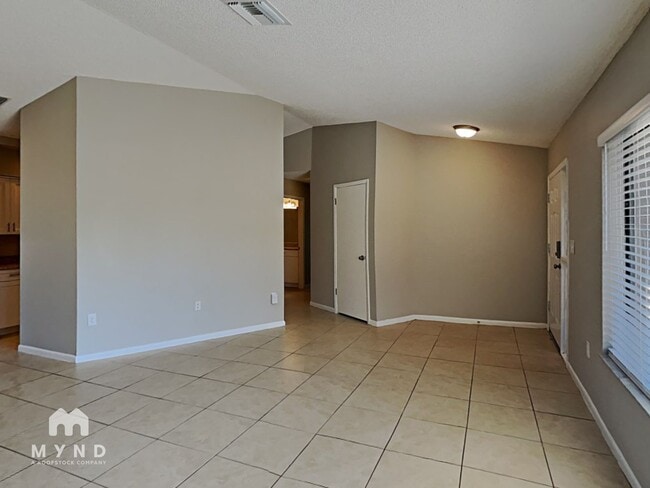 Photo - 5220 Juliet Ct