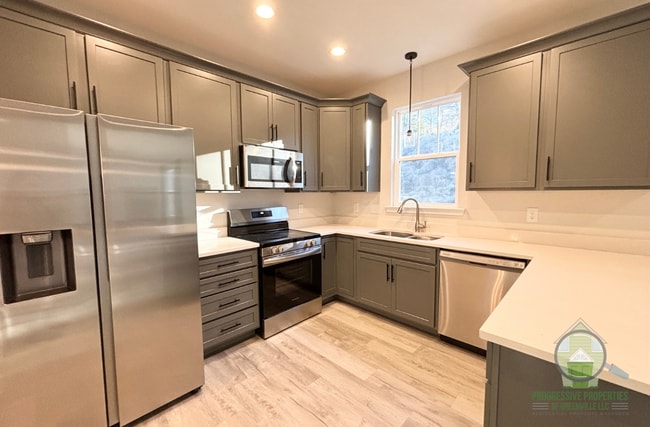 Photo - 8043 Gladeside Wy