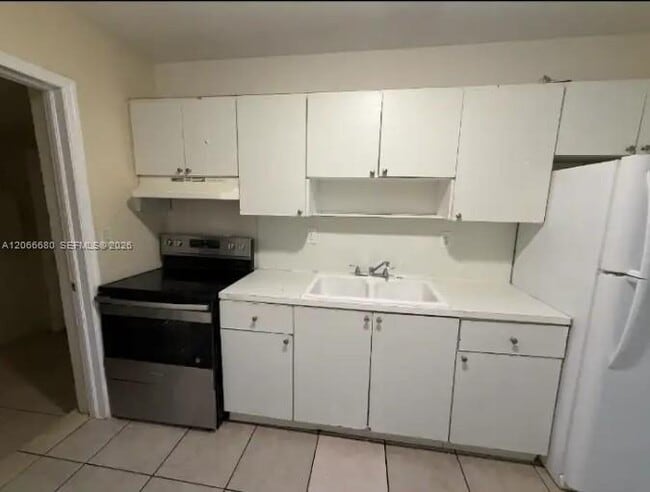 Photo - 4520 NW 13th Ave Unit 4520