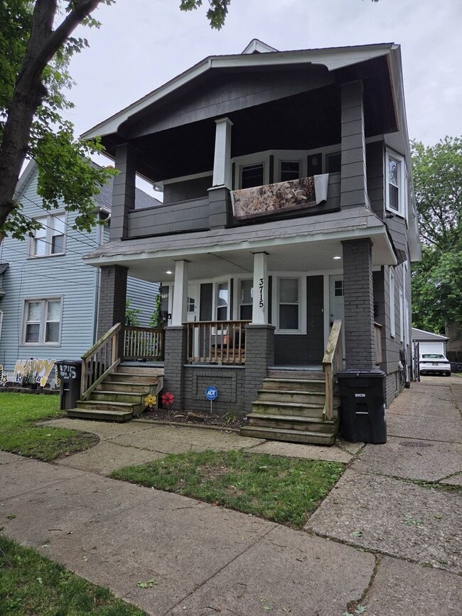 Building Photo - 3715 W 39th St Unit DN