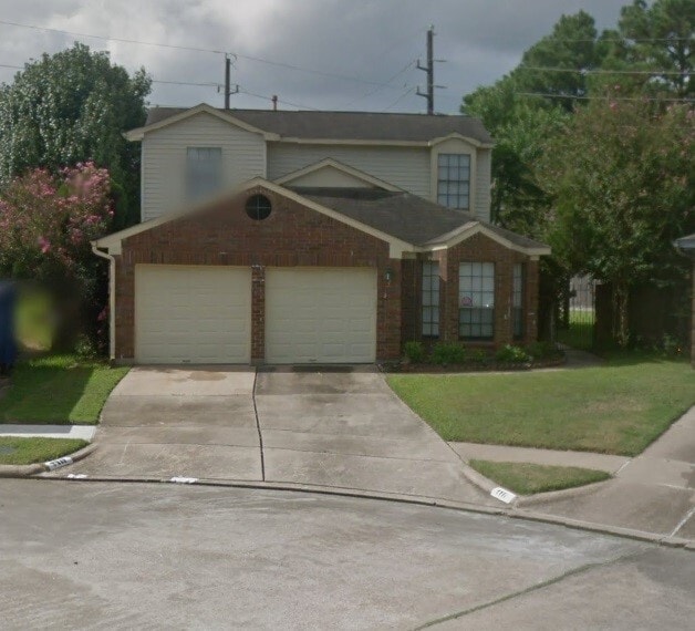 Building Photo - 7711 High Village Dr