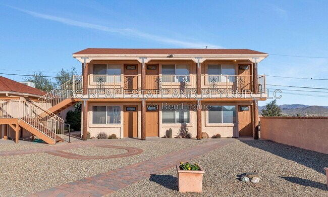 Building Photo - 778 W Wickenburg Way Unit 5