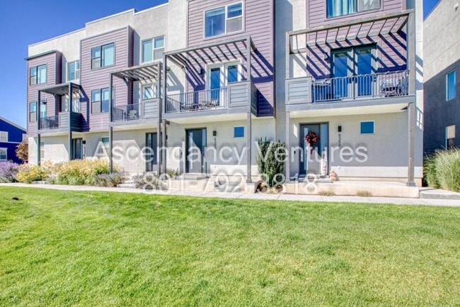 Building Photo - 6356 W Sugarcane Dr Rental