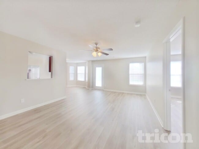 Photo - 145 Hunters Mill Dr