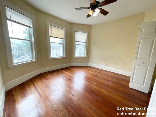 Photo - 112 Hillside St Unidad 2