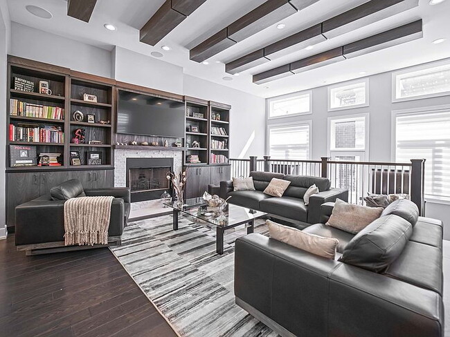 Photo - "Spacious 5-Bedroom Gem with 3 Full Baths in the Heart of Chicago – 4,200 Sq Ft of Comfort and St...