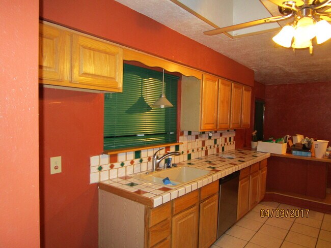 Photo - Rio Rancho 3-4 BR 1915 SF 2B 2CG