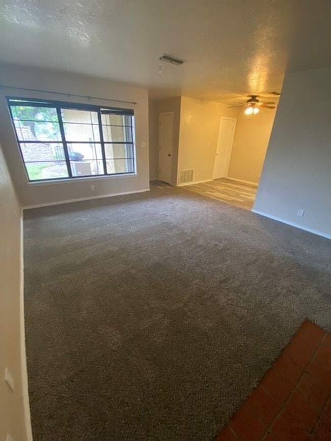 Photo - 24 Bent Tree Rd