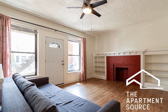 Photo - 908 W Belle Plaine Ave Unit 1