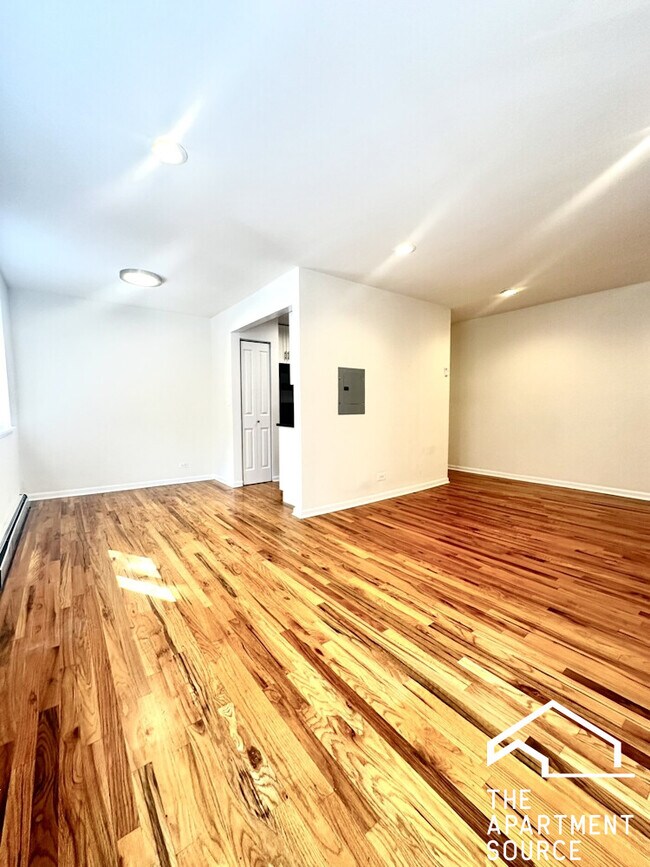 Photo - 6954 N Sheridan Rd Unit 203