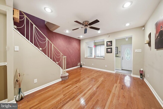 Photo - 3006 S Smedley St