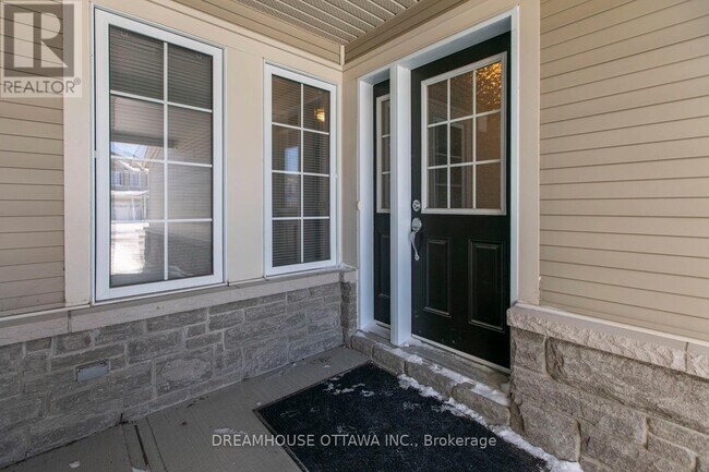 Photo - 158 Patriot Pl