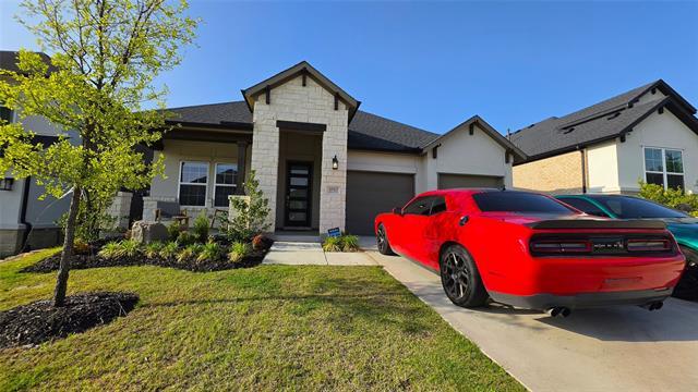 1513 Larson Ln