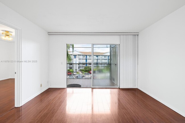 Photo - 650 SW 124th Terrace Unit 303P