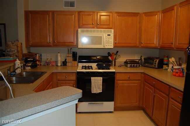 Photo - 9924 E Berry Dr