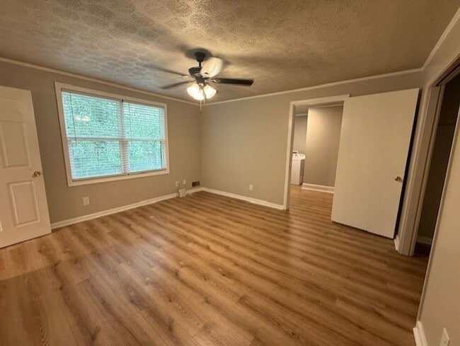 Photo - CHARMING COTTAGE IN NORMALTOWN AVAILABLE A...