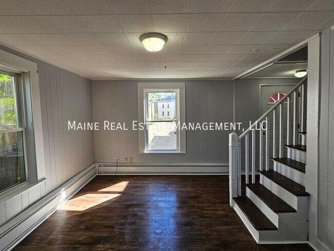 Photo - 31-33 Pine St Unit 6