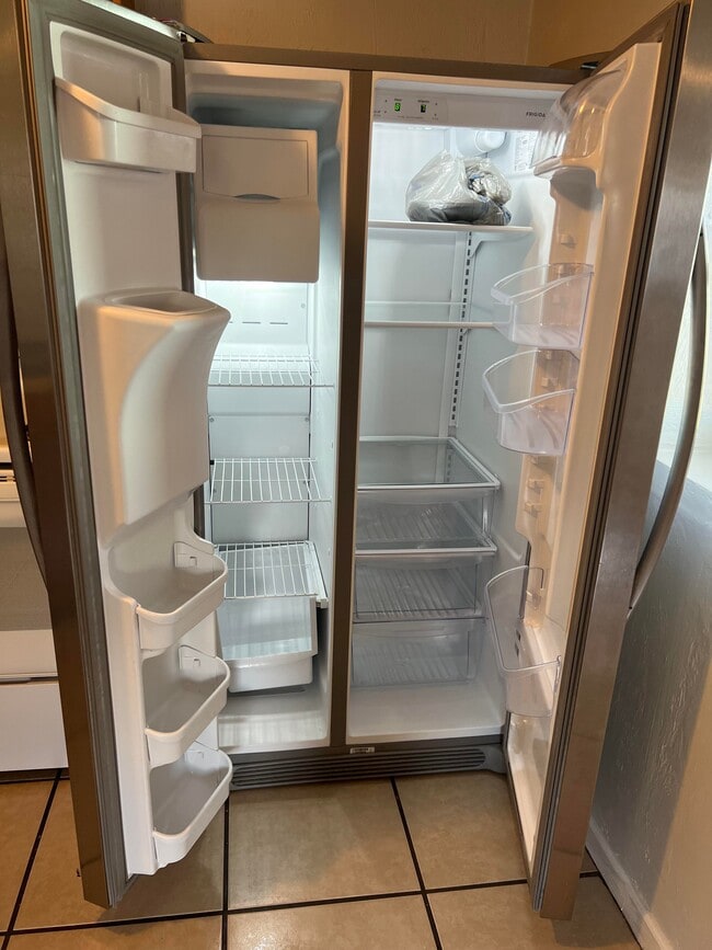 Photo - 249 NE Ark Pl