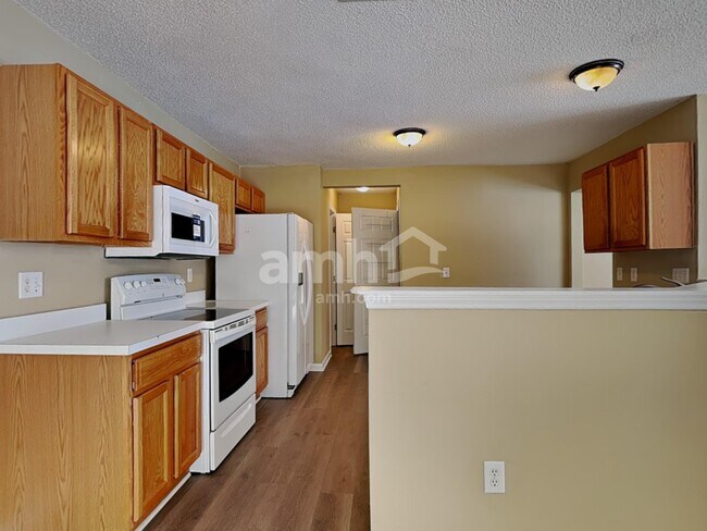 Photo - 2208 Tucca Way