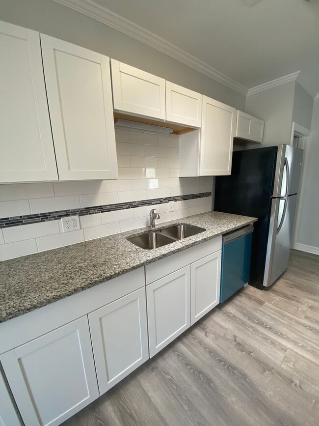 Photo - Mint Monroe Unit 186 Monroe Ave