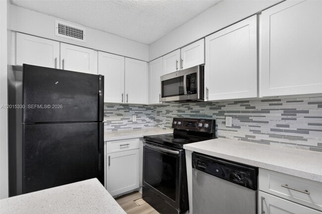 Photo - 4409 Treehouse Ln Unidad F