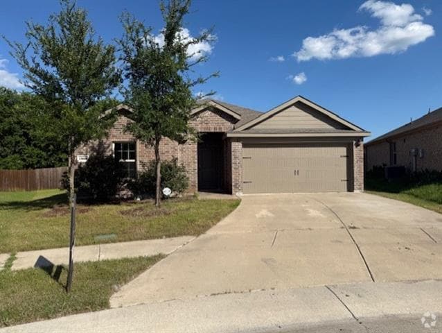 Building Photo - 1305 Meadow Creek Ct Rental