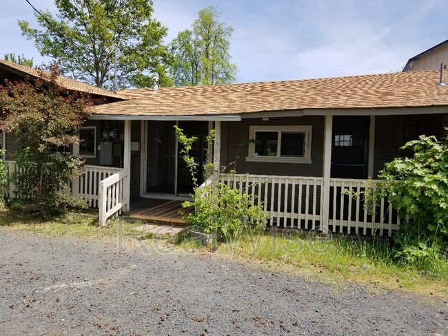 Building Photo - 1483 Fruitdale Dr