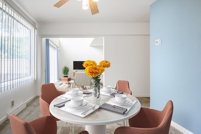 Emerald Springs Apartment Homes