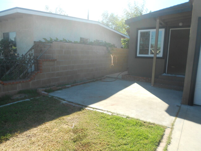 **2 Bedroom 1 Bath Home in Norwalk** - **2 Bedroom 1 Bath Home in Norwalk**