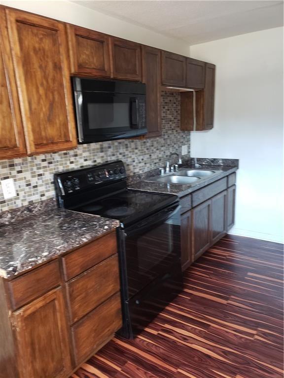Photo - 1606 High Chaparral Dr