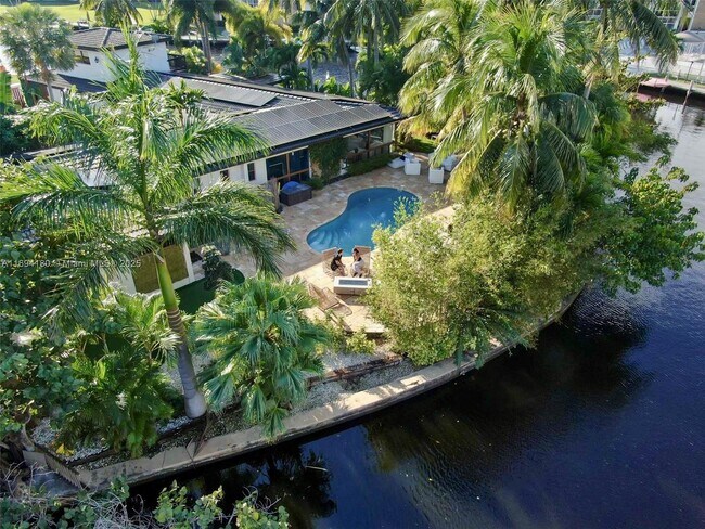 Photo - 1675 Coral Gardens Dr