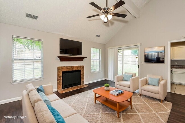 Photo - 2085 Corners Circle Trce