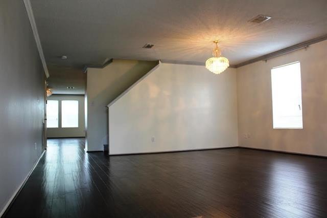 Photo - 2609 Peach Dr