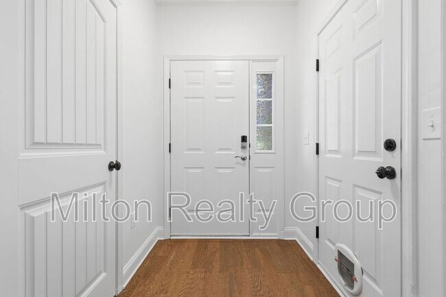 Photo - 80 Valor Cir