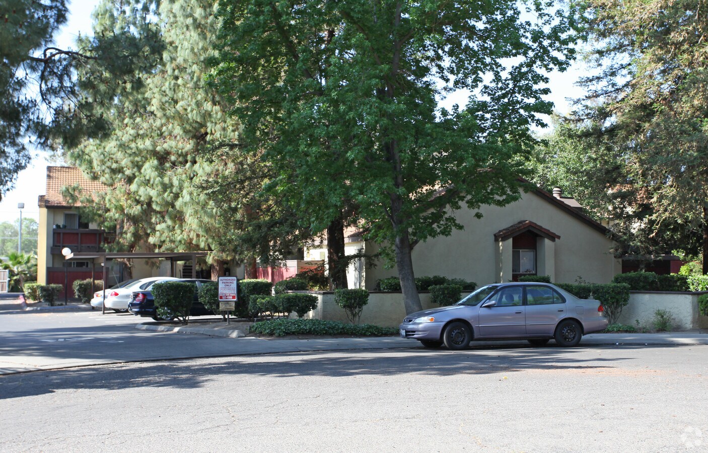 Photo - Woodbridge Apartments