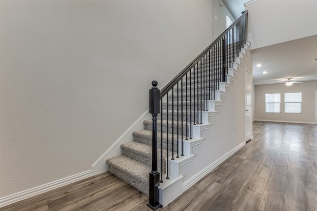 Photo - 5011 Bellhurst Dr