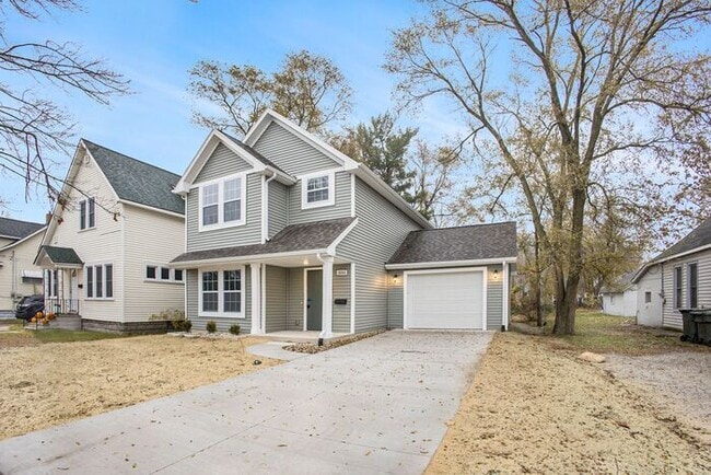 Photo - 5016 Birchwood Ln