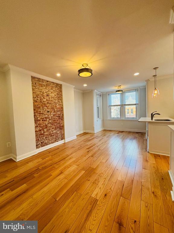 Photo - 1724 18th St NW