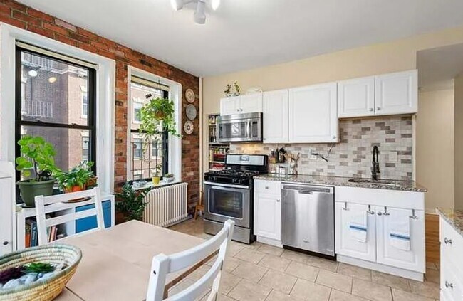 Photo - 1400 Commonwealth Ave Condo Unit 6