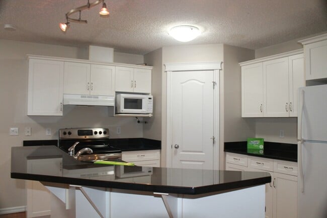 Photo - 2510 Rabbit Hill Rd NW