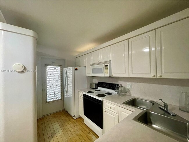 Photo - 450 Paradise Isle Blvd Unit 205