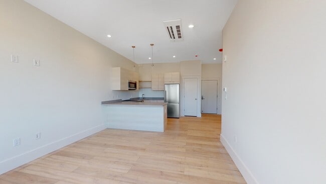 Photo - 1510 N Shore Rd