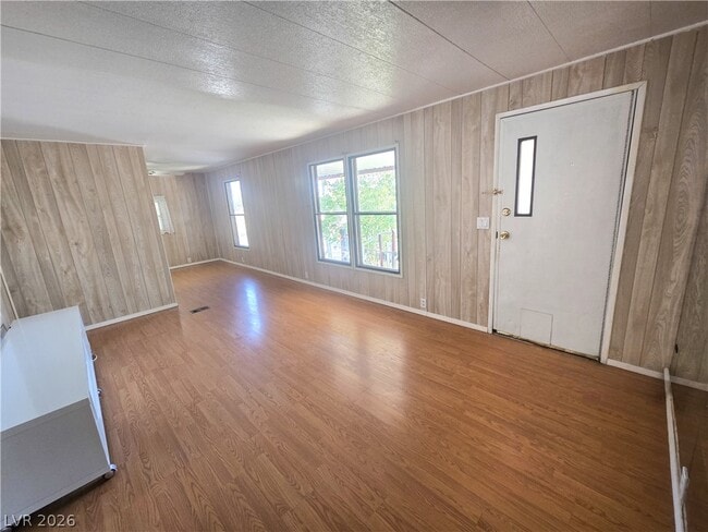 Photo - 700 Kimberly Ave