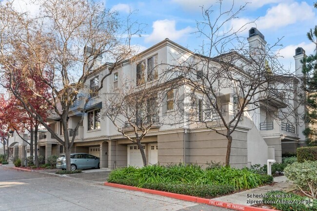 Building Photo - 445 Milan Dr Rental